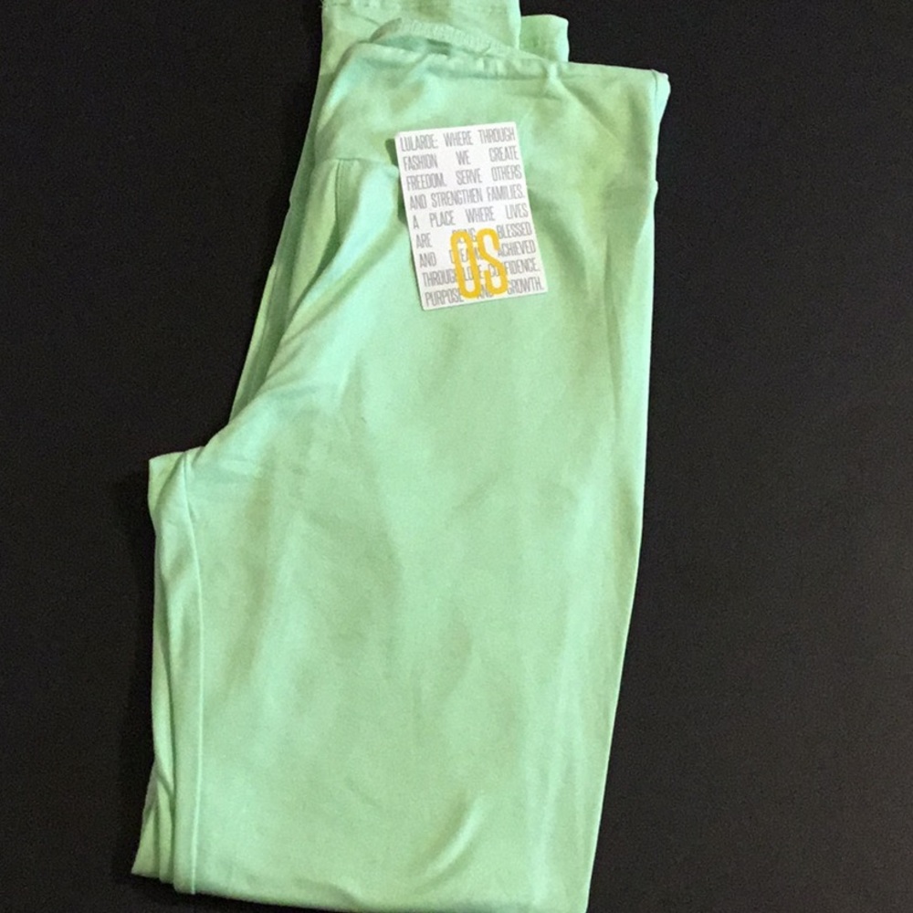 NWOT Lularoe mint green leggings OS